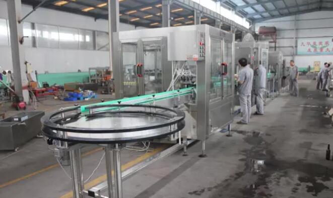 灌裝機(jī) 灌裝機(jī)